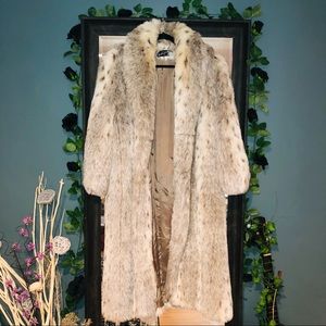 NWOT Miss New Yorker Faux Fur Coat